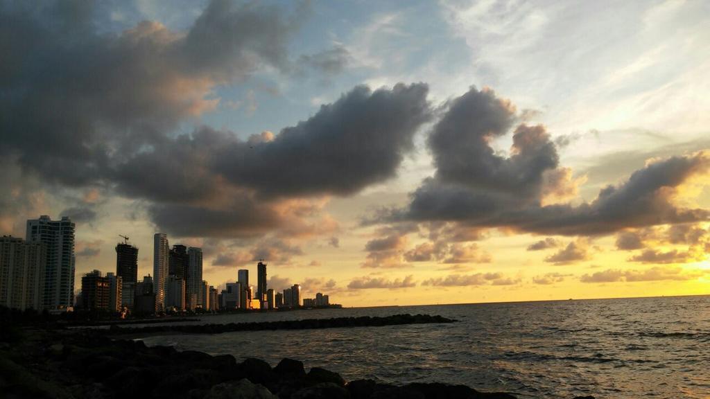 דירות Apto En Cartagena Ed Puerto Azul Vista Al Mar מראה חיצוני תמונה